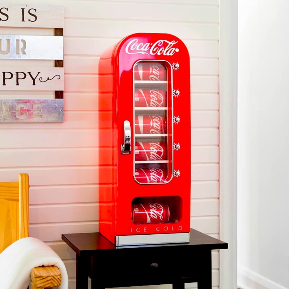 Coca Cola mini vending machine
